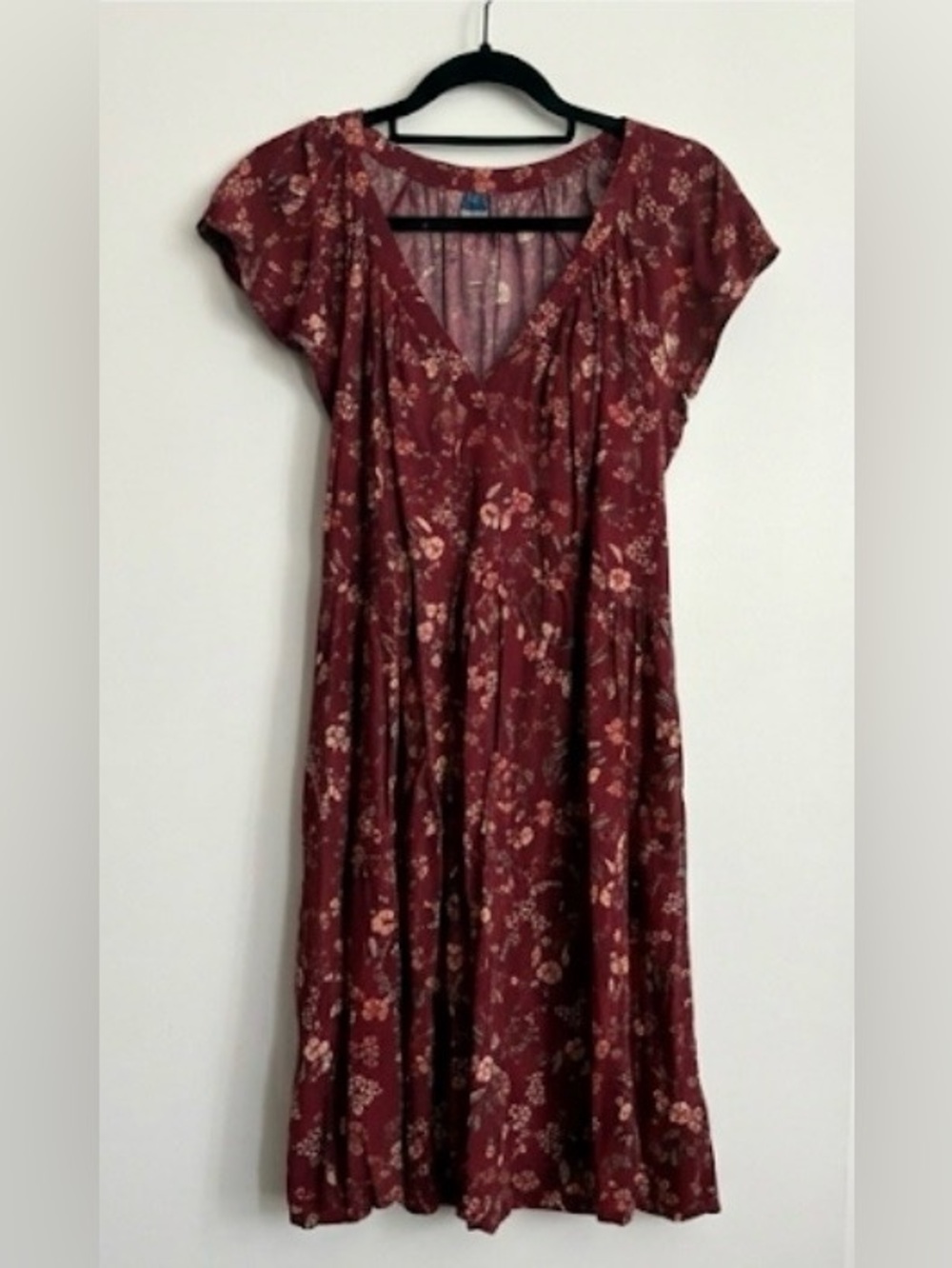 Floral V-Neck Dress in Burgundy